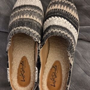 Life Stride Black and Cream Mules